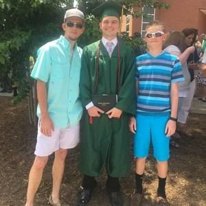 Meet your Posher, Hildon